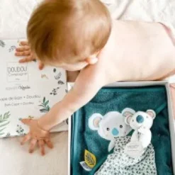 Online Coffret cadeau cape de bain et Doudou Yoca le koala - 80 x 80 cm Les Coffrets À Offrir|Cadeaux Naissance