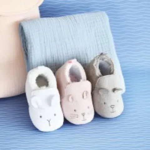 Clearance Coffret chaussons Bébé gris - 0/6 mois Chaussons