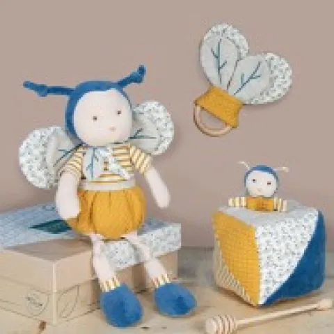 Discount Cube d'activités Pollen l'abeille en coton BIO 10 X 10 cm Les Prix Doux|Doudous Coton Bio