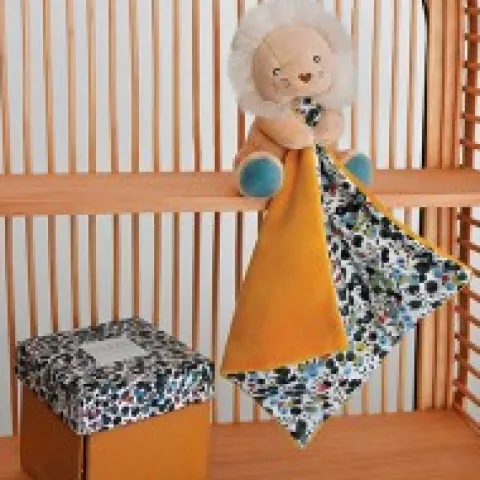 Sale Doudou LION jaune avec mouchoir - BOH'AIME - Cadeau À Moins De 20€|Les Boh'aime